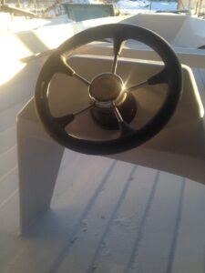 Kaugjuhtimisega, pardakonsooliga